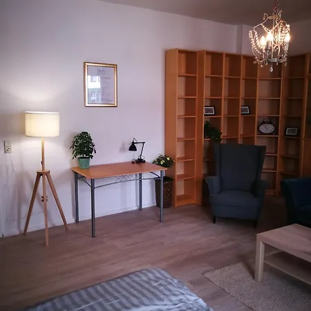 Апартаменты City Appartements Koethen *